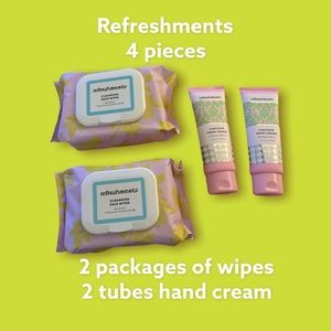 ❤️IPSY luxury bundle of cleansing face wipes (2) and luscious hand cream (2)❤️❤️